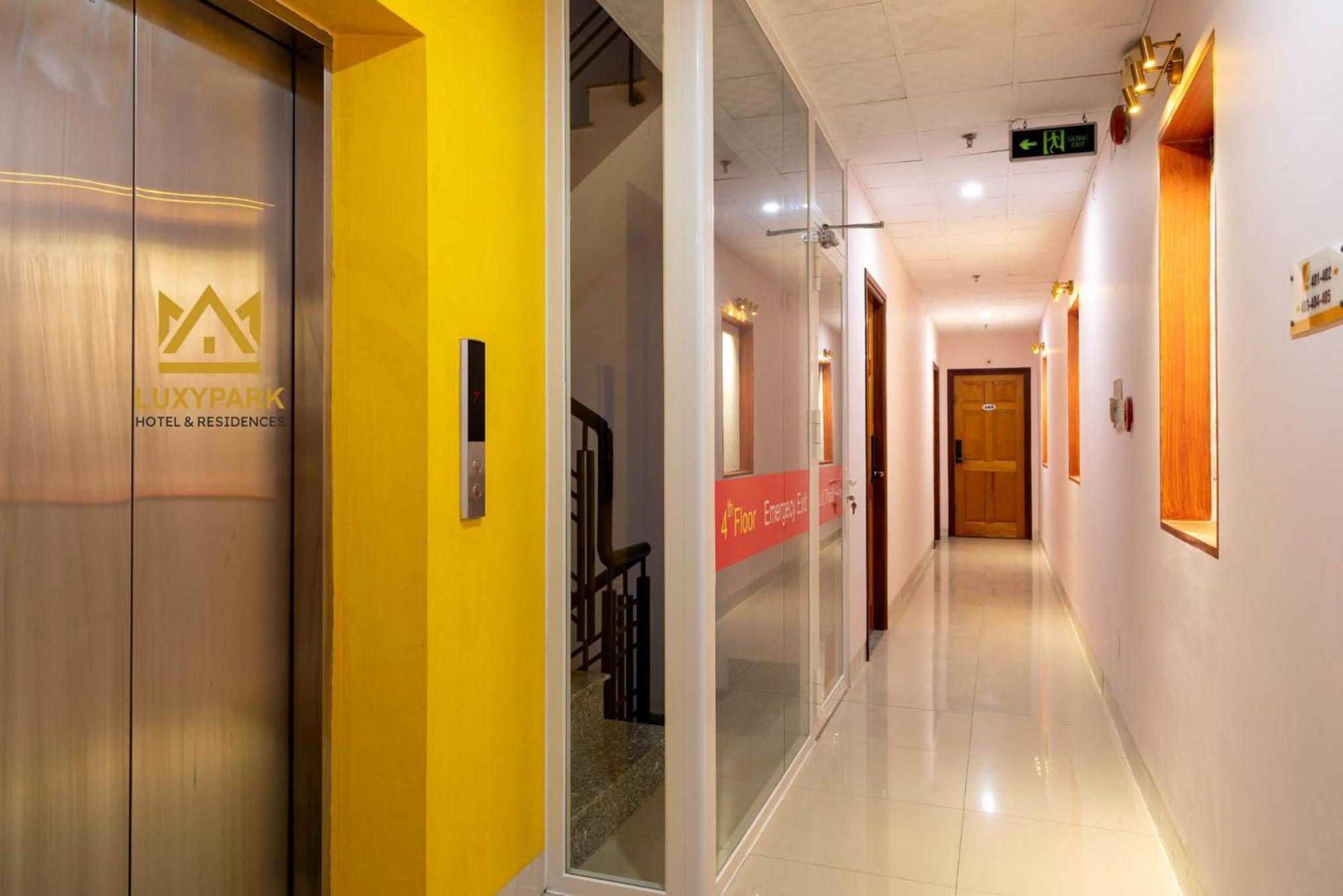 Luxy Park Hotel - Phu Quoc Centre Exterior foto