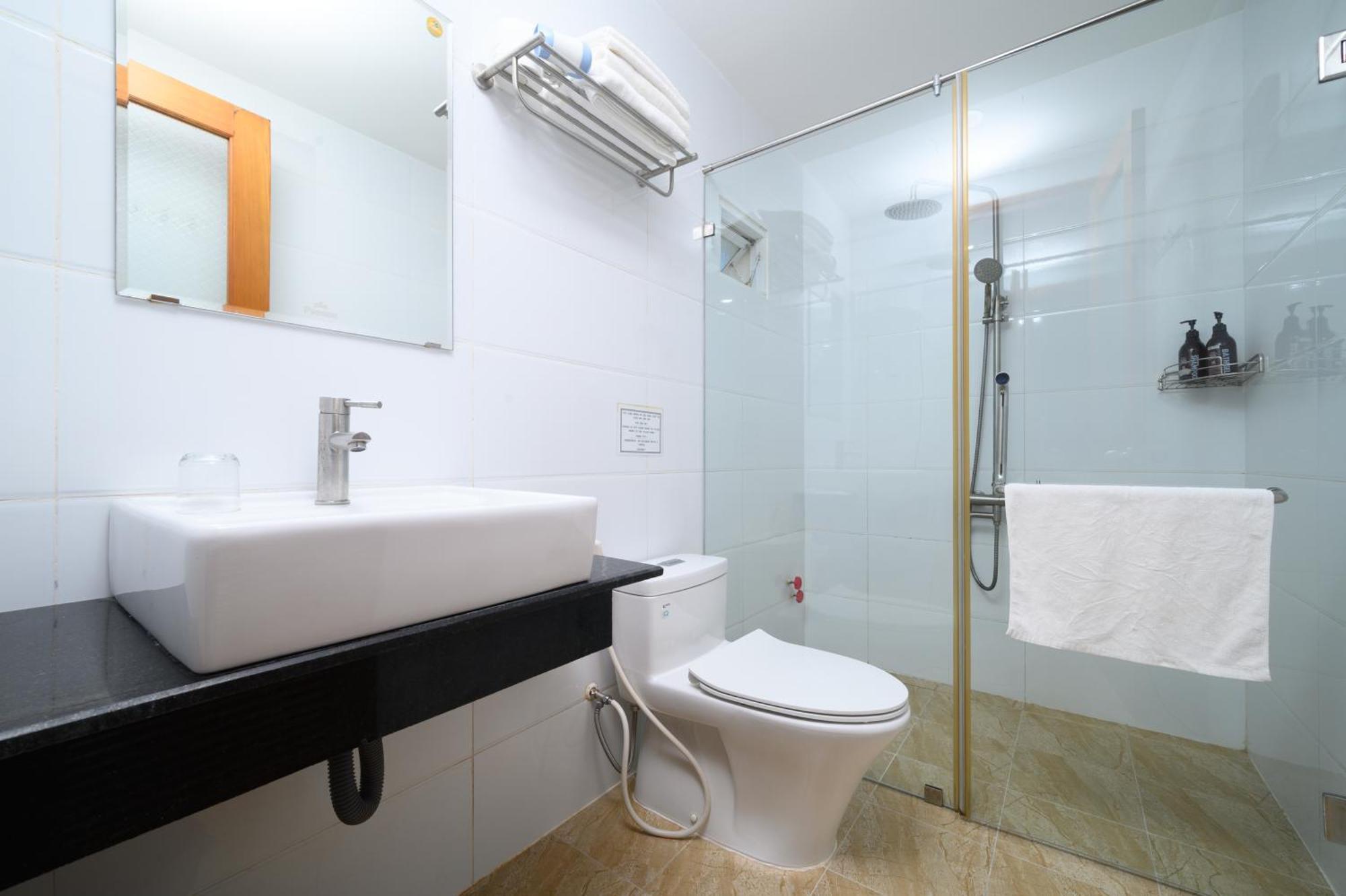 Luxy Park Hotel - Phu Quoc Centre Exterior foto